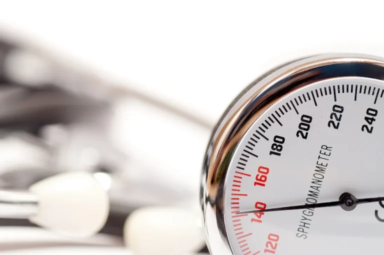 What tire pressure gauge is best for track day use?